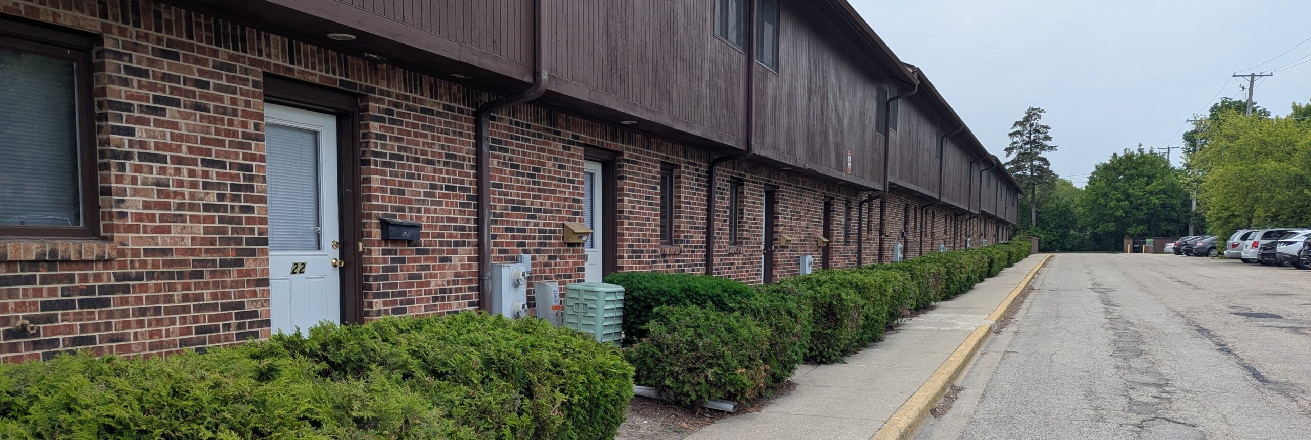 Five bedrooms in Old Orchard Apartments from Mason Properties in DeKalb, IL